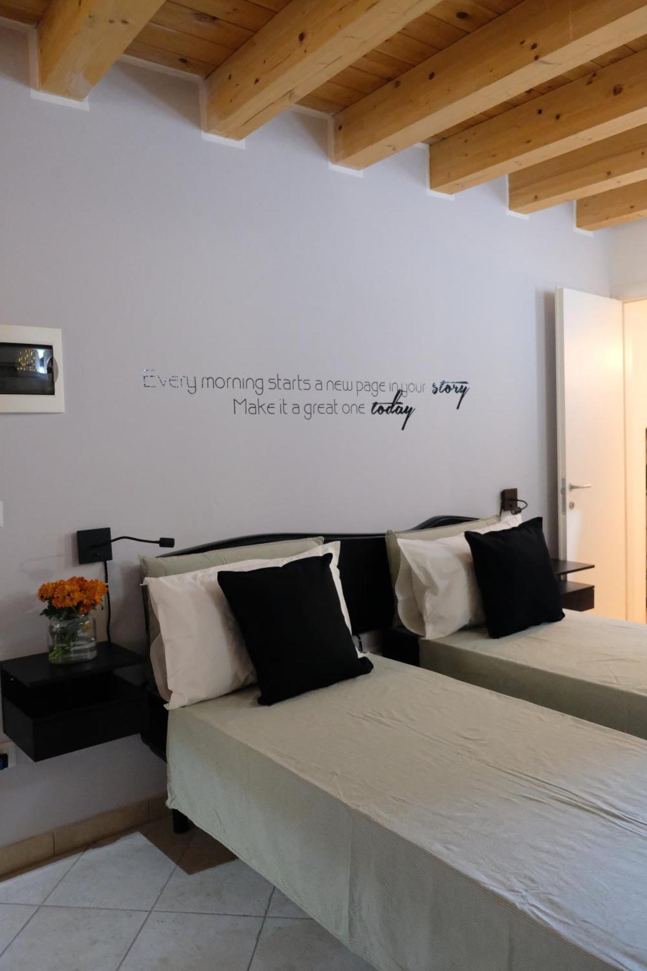 Adria Art Apartments 2 Esterno foto